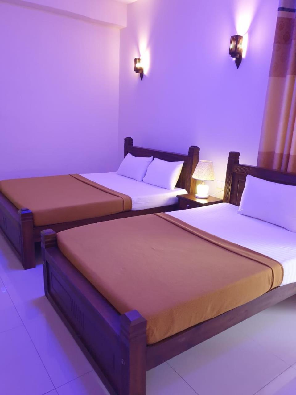 Delhousie Hotel Nallathanniya Buitenkant foto